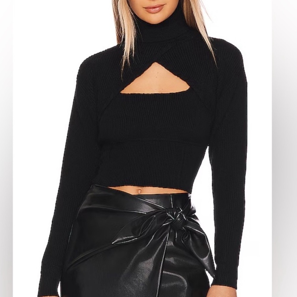 ASTR Revolve Women’s Taissa Bolero Black Knit Shrug Turtleneck Mockneck Sweater - Picture 8 of 11